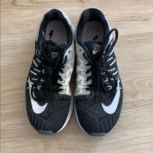 Nike Zoom Elite 8